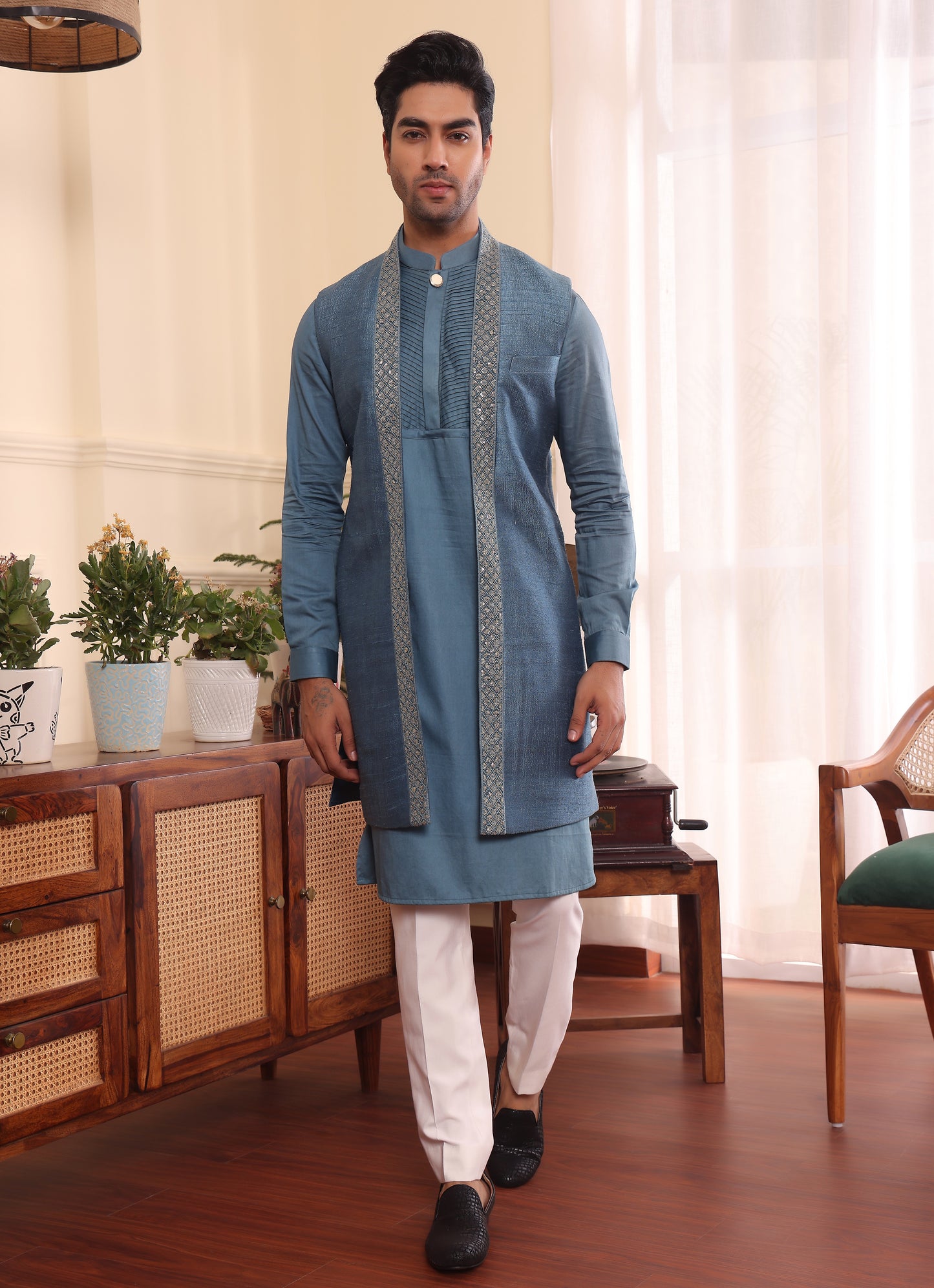 Teal Bue Kurta Pants with Shrug Jacket