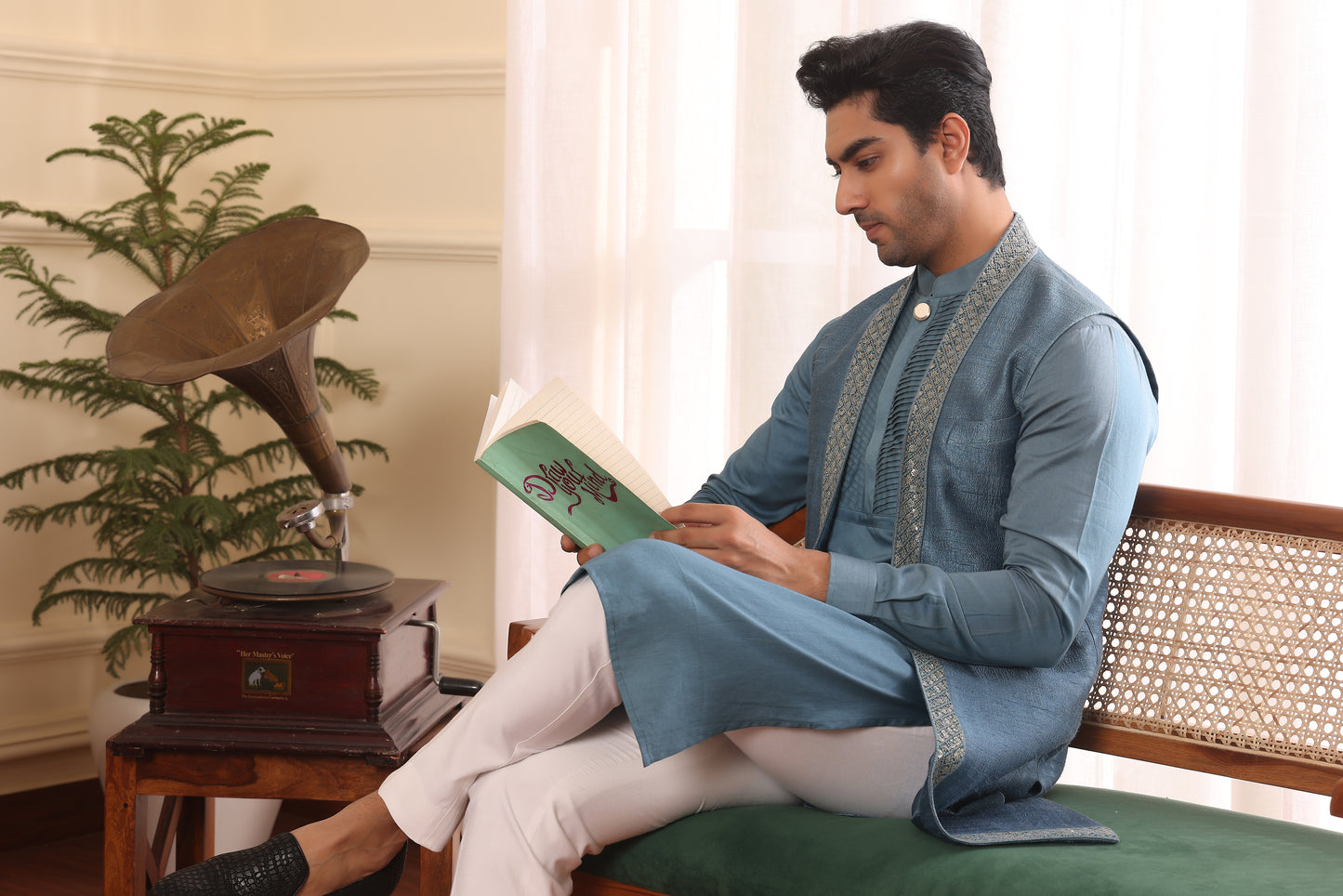 Teal Bue Kurta Pants with Shrug Jacket